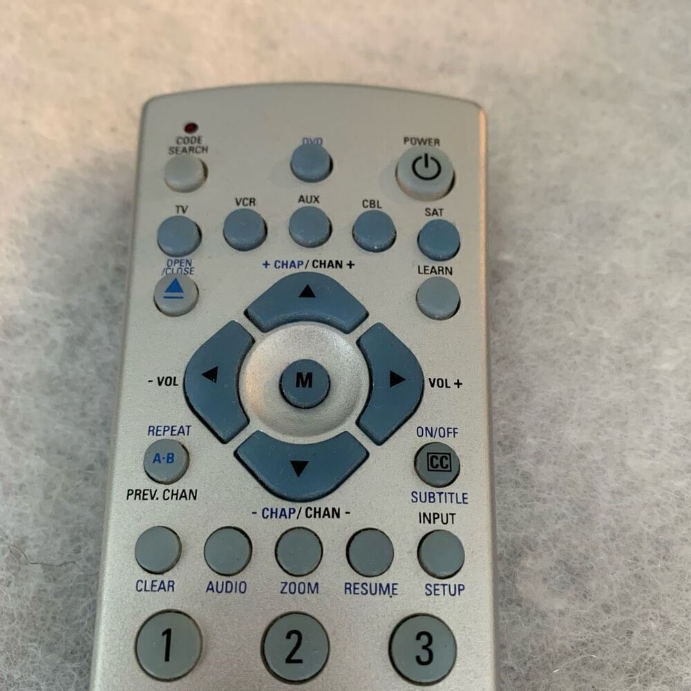 Philips Universal Remote Control - Picture 2 of 5
